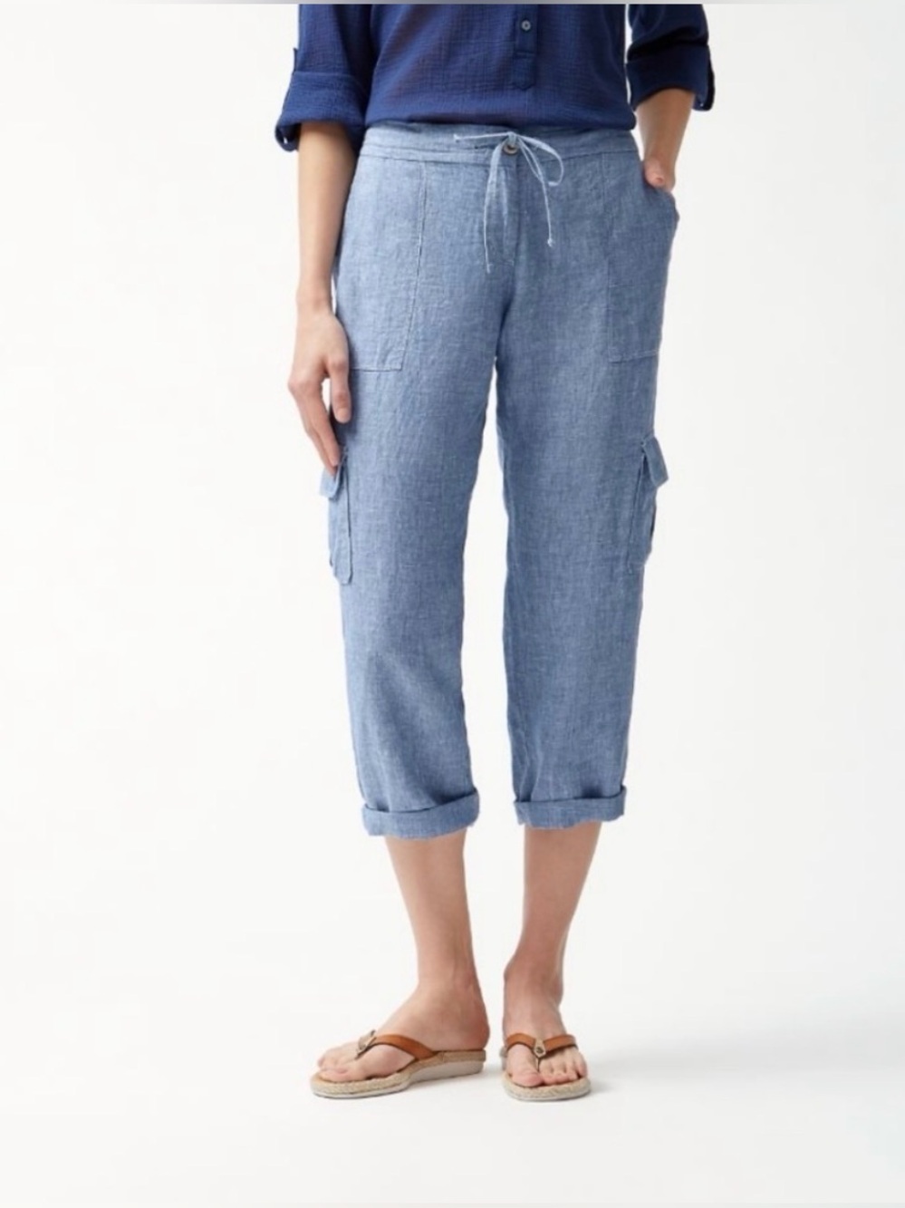 Tommy Bahama Linen Cropped Cargo Pants in Blue size Large